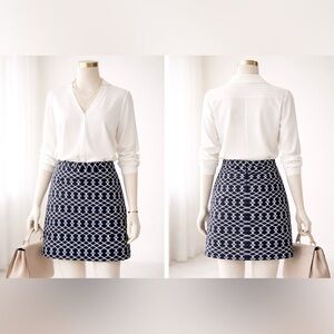 New Without Tags - Banana Republic Navy & White Geometric Mini Skirt